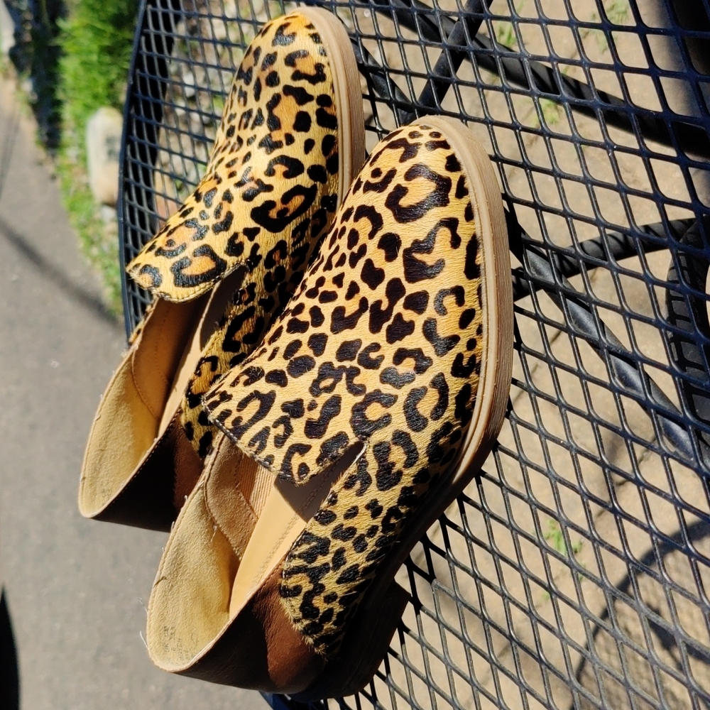 Hush Puppies "Bounce" women's cheetah print loafers size 8